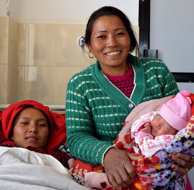 A baby girl is delivered at Chariot Hospital, Dolakha. 78% of women in the Possible catchment area gave birth in a healthcare facility in the past year, with corresponding decreased maternal and child mortality recorded throughout the Possible community. Photo Credit: Possible (Instagram) 